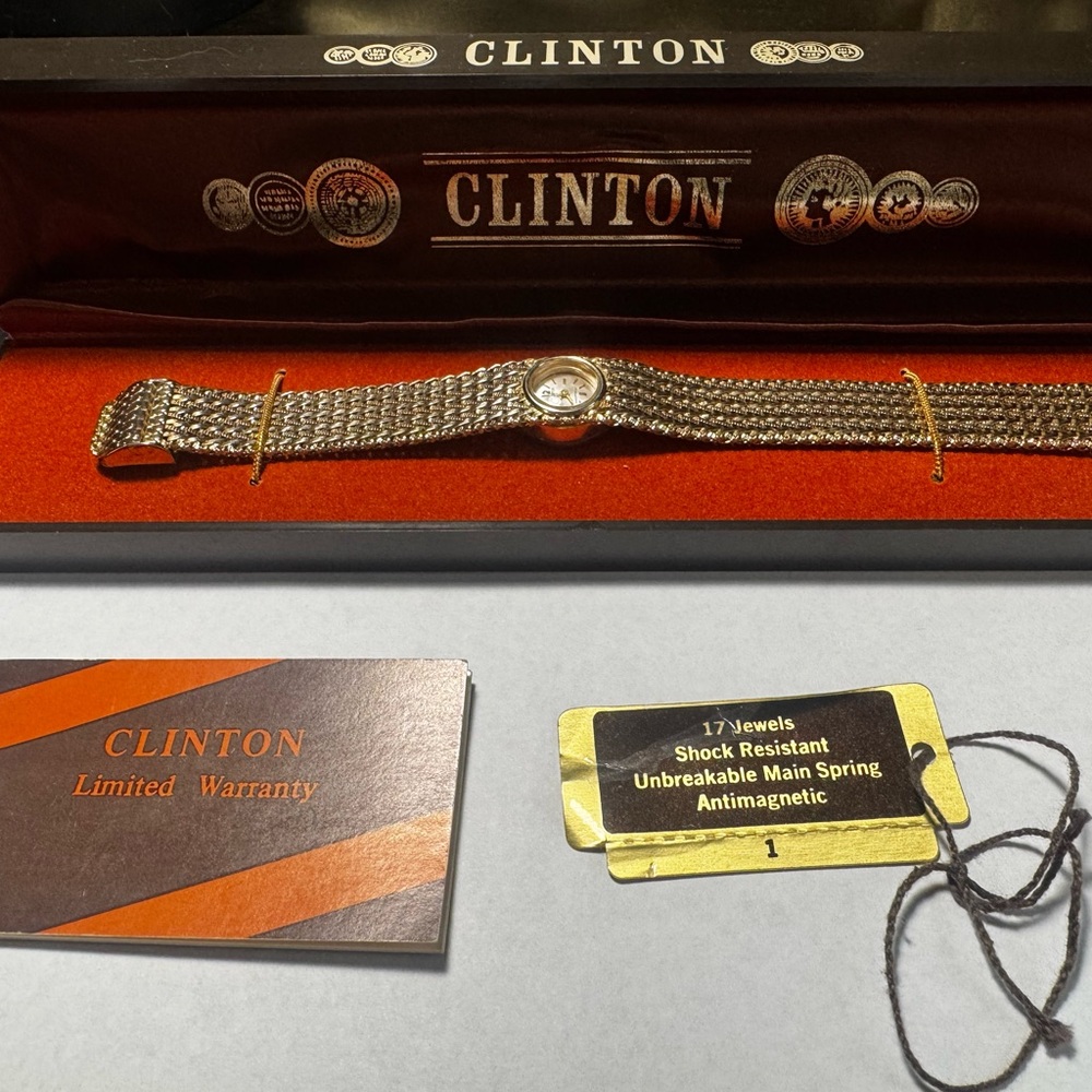 Clinton vintage gold Mesh Watch